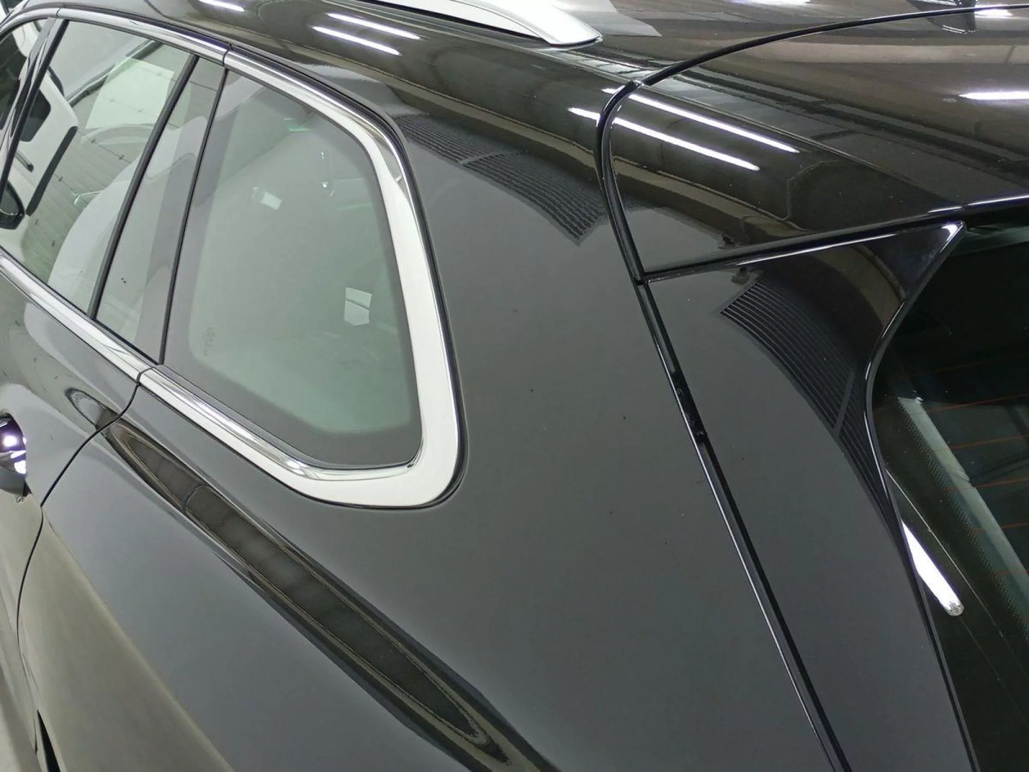 VOLKSWAGEN PASSAT Diesel 2025 segunda-mano Jaén