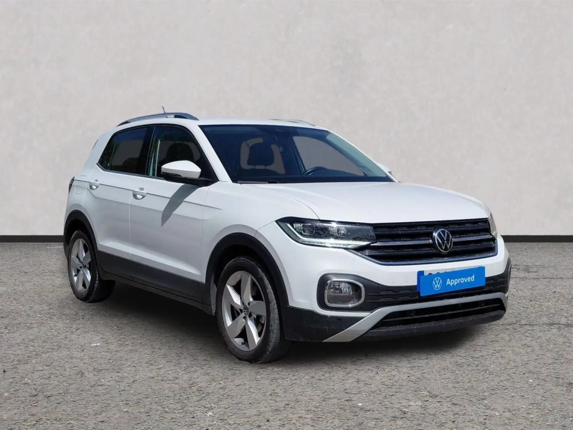 VOLKSWAGEN T-CROSS Gasolina 2022 segunda-mano Jaén