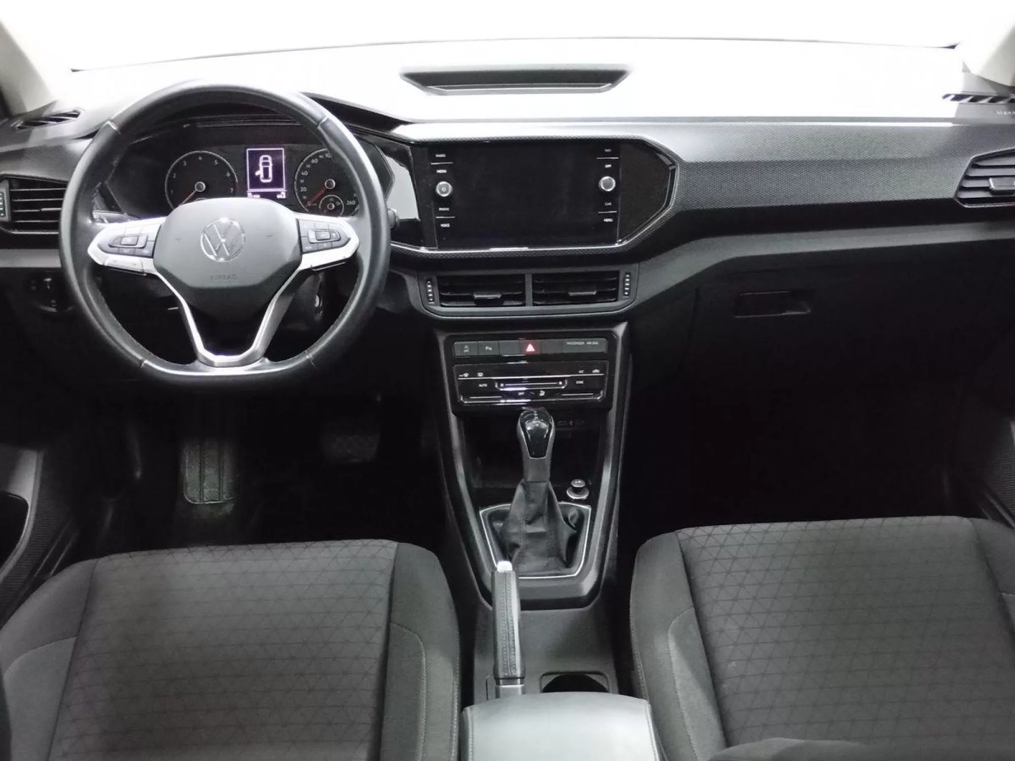 VOLKSWAGEN T-CROSS Gasolina 2022 segunda-mano Jaén