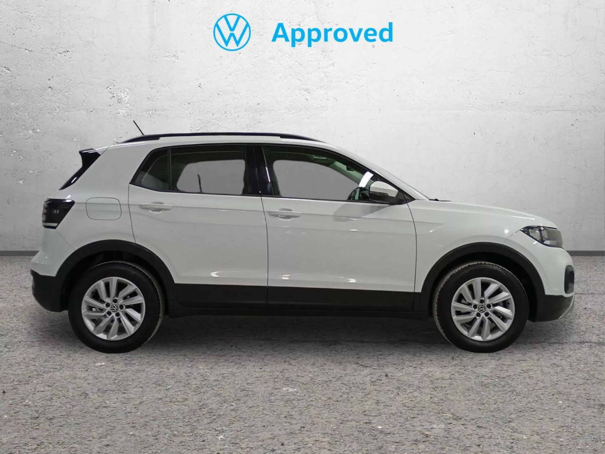 VOLKSWAGEN T-CROSS Gasolina 2022 segunda-mano Jaén