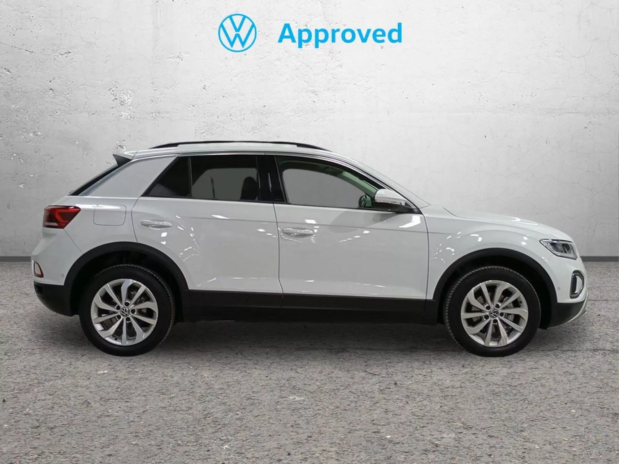 VOLKSWAGEN T-ROC Diesel 2024 segunda-mano Jaén