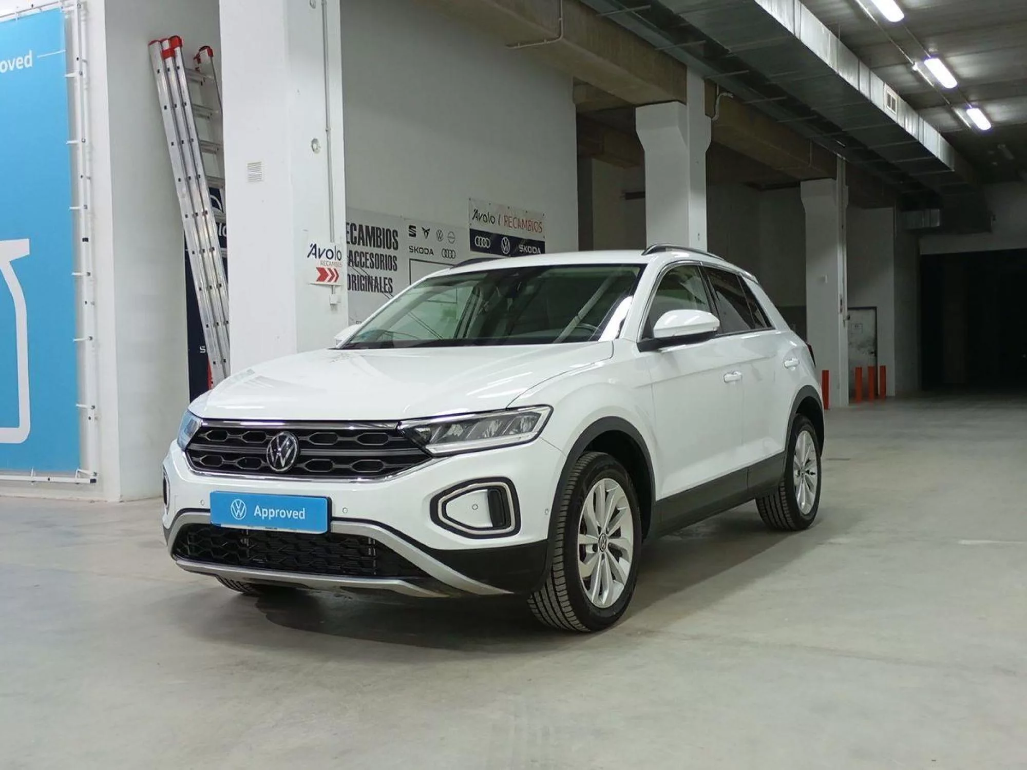 VOLKSWAGEN T-ROC Diesel 2024 segunda-mano Jaén