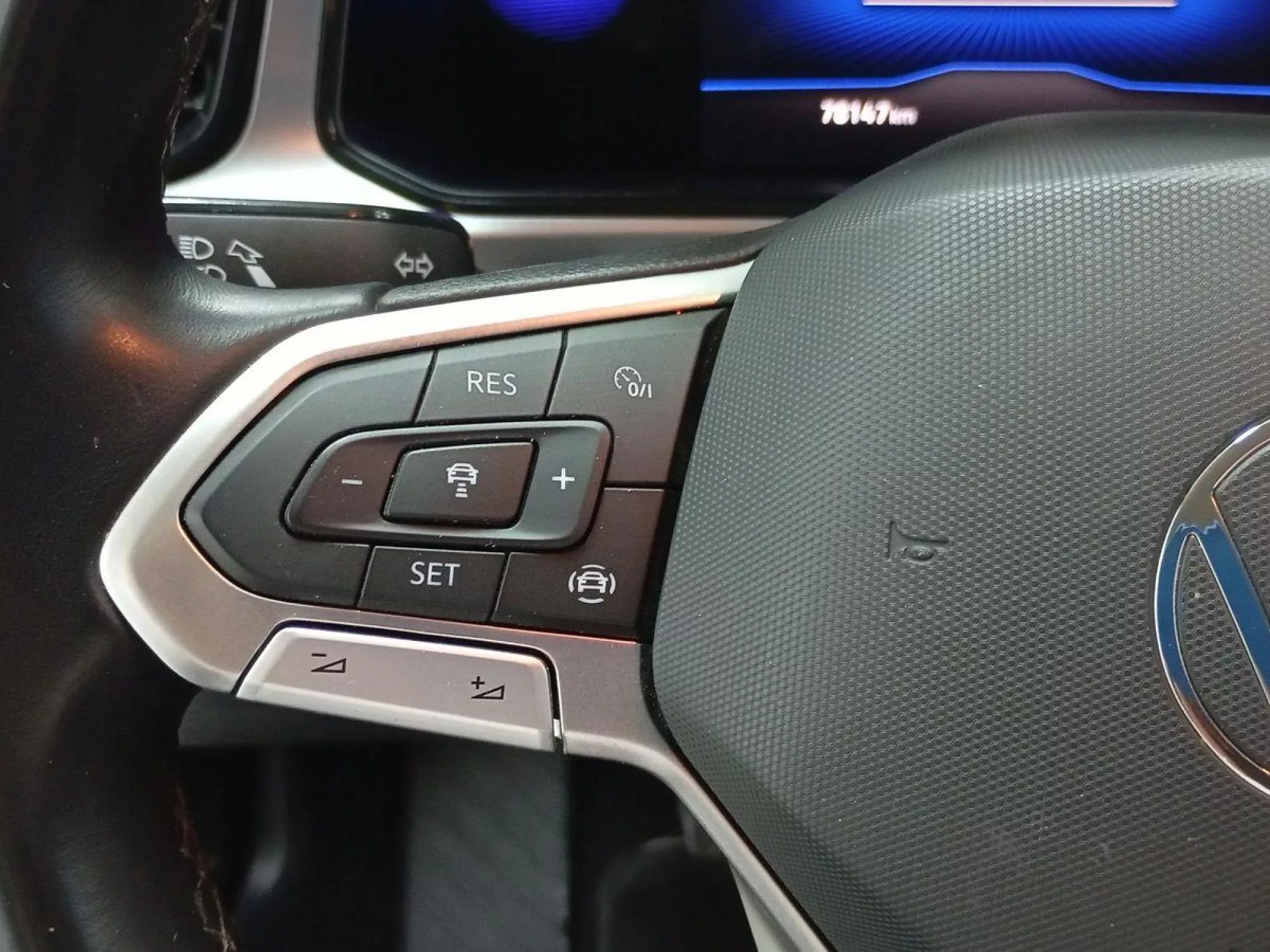 VOLKSWAGEN T-ROC Diesel 2024 segunda-mano Jaén