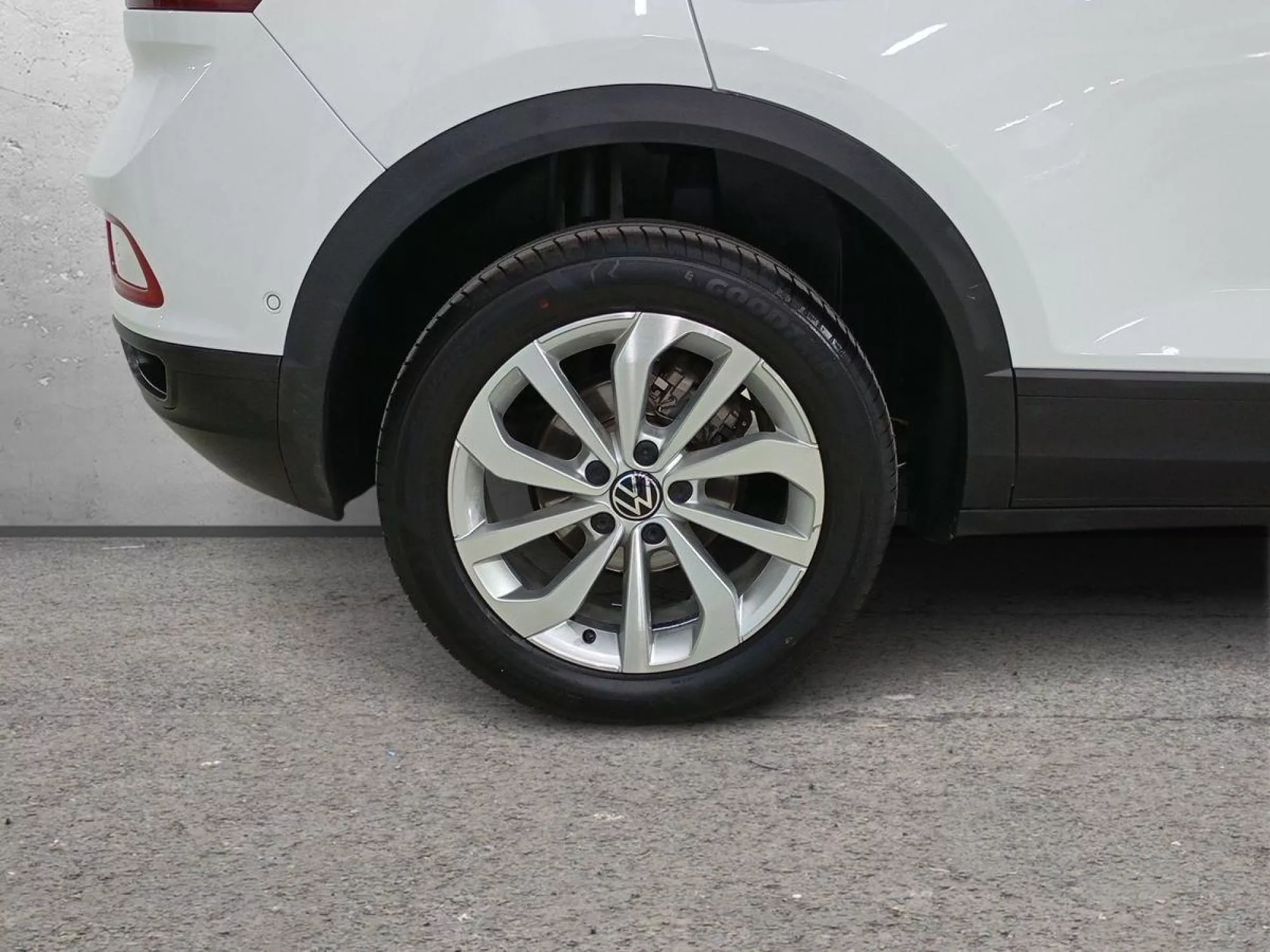 VOLKSWAGEN T-ROC Diesel 2024 segunda-mano Jaén