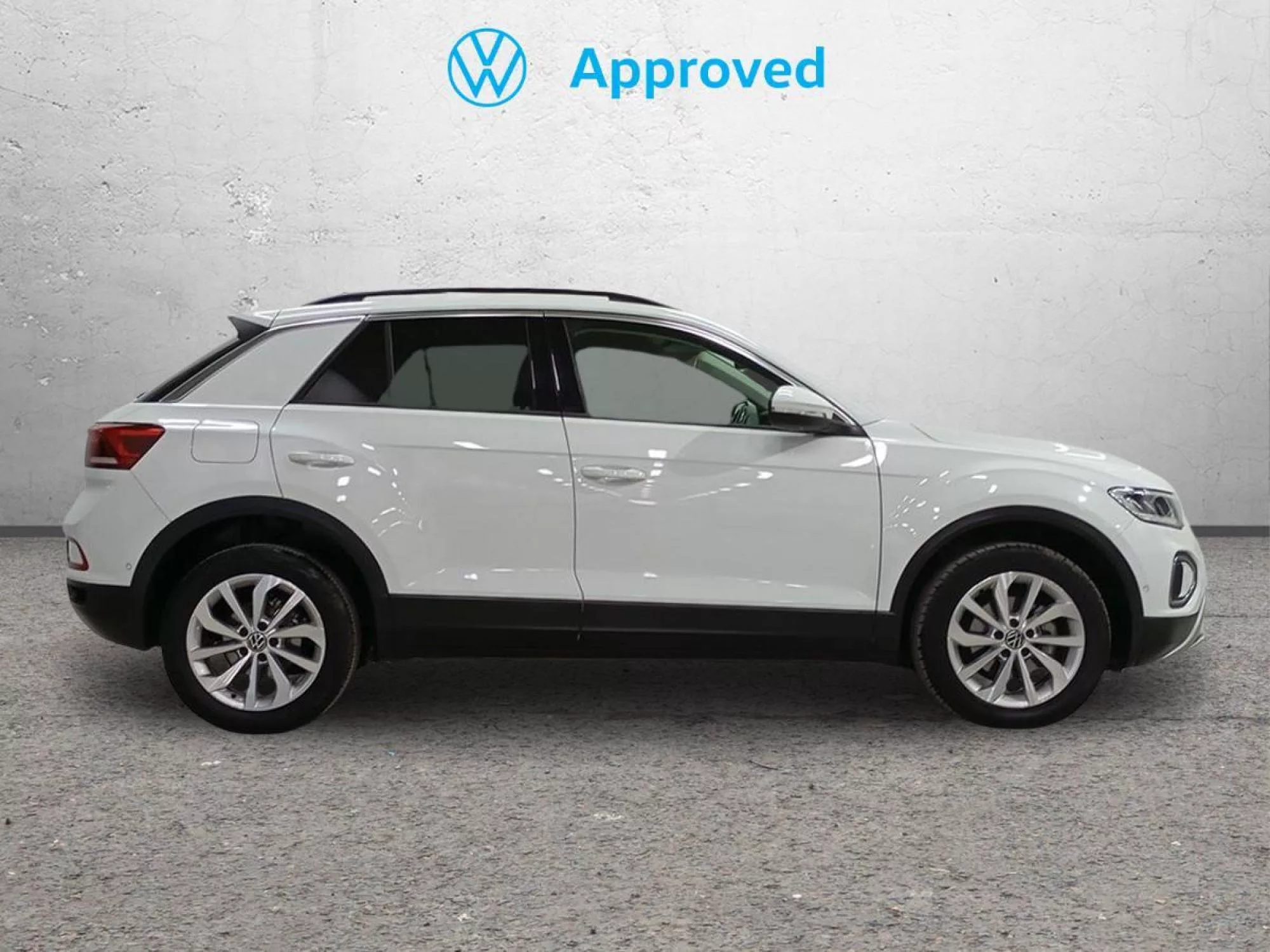 VOLKSWAGEN T-ROC Diesel 2024 segunda-mano Jaén