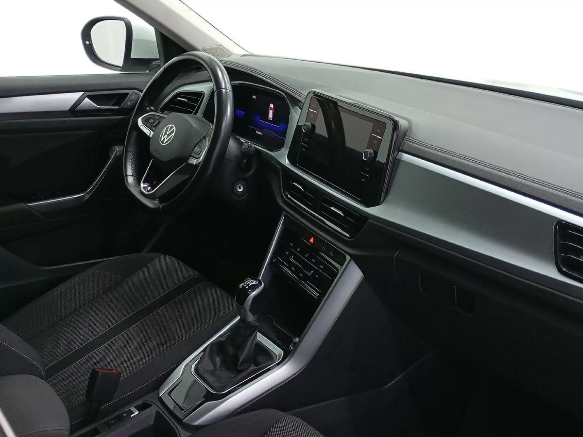 VOLKSWAGEN T-ROC Diesel 2024 segunda-mano Jaén