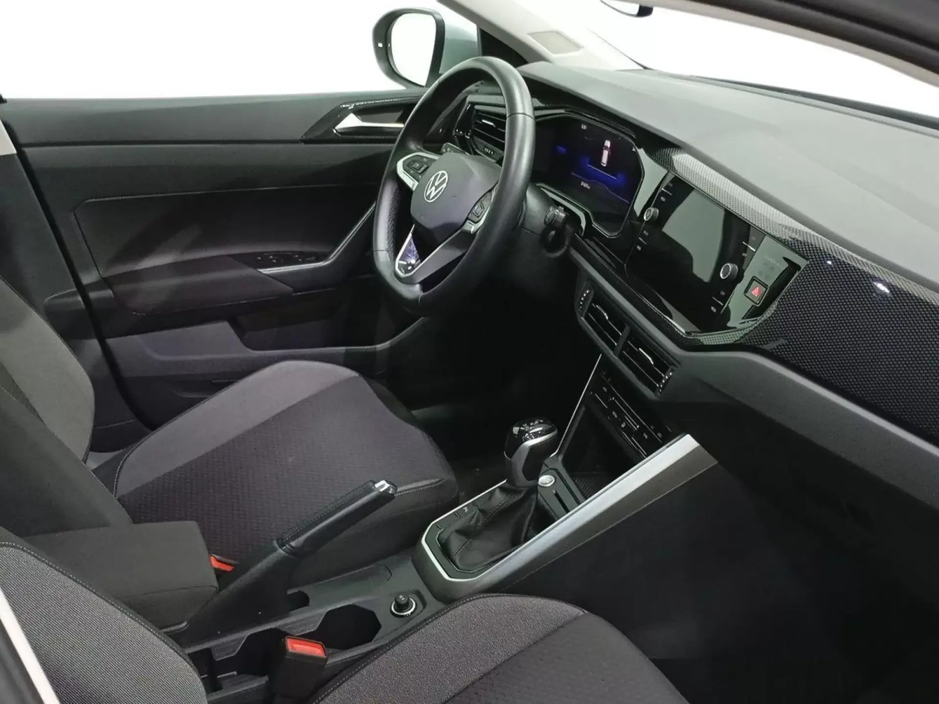 VOLKSWAGEN TAIGO Gasolina 2025 segunda-mano Jaén