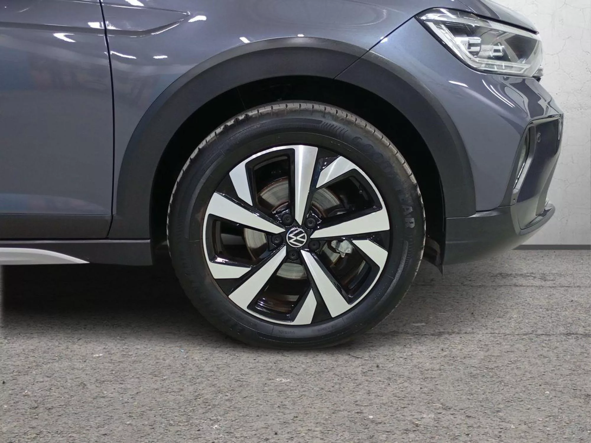 VOLKSWAGEN TAIGO Gasolina 2025 segunda-mano Jaén