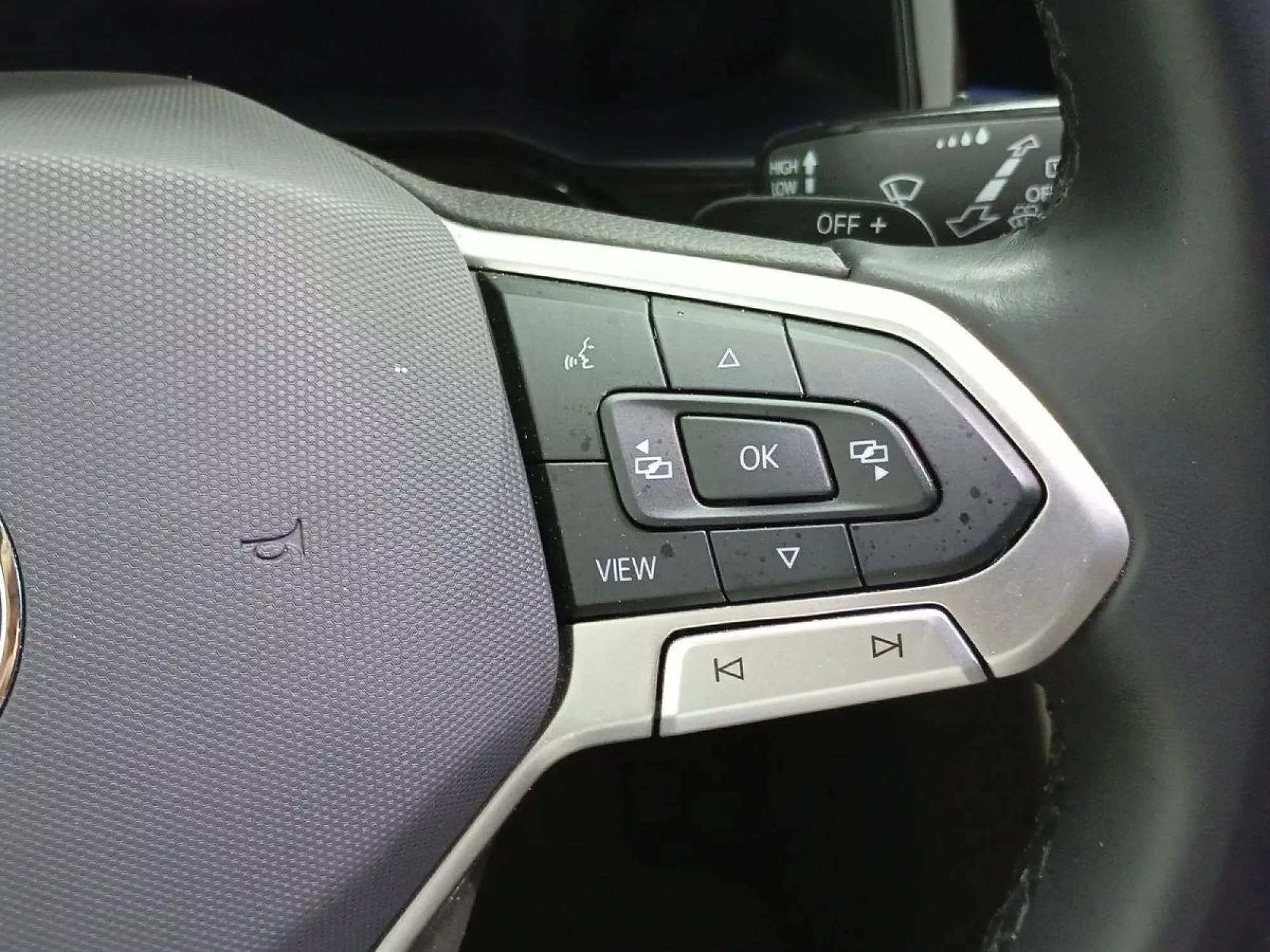 VOLKSWAGEN TAIGO Gasolina 2025 segunda-mano Jaén
