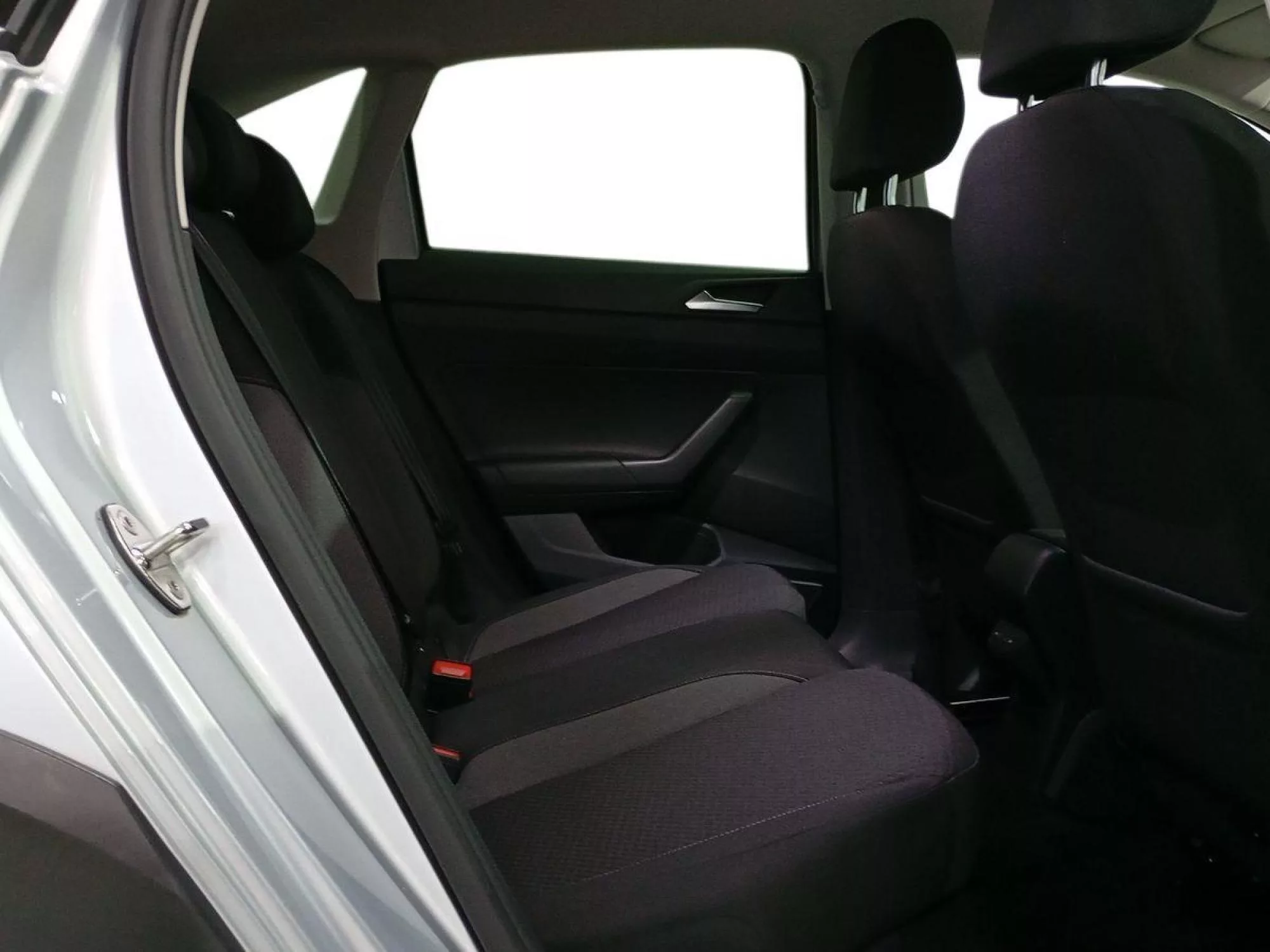VOLKSWAGEN TAIGO Gasolina 2025 segunda-mano Jaén