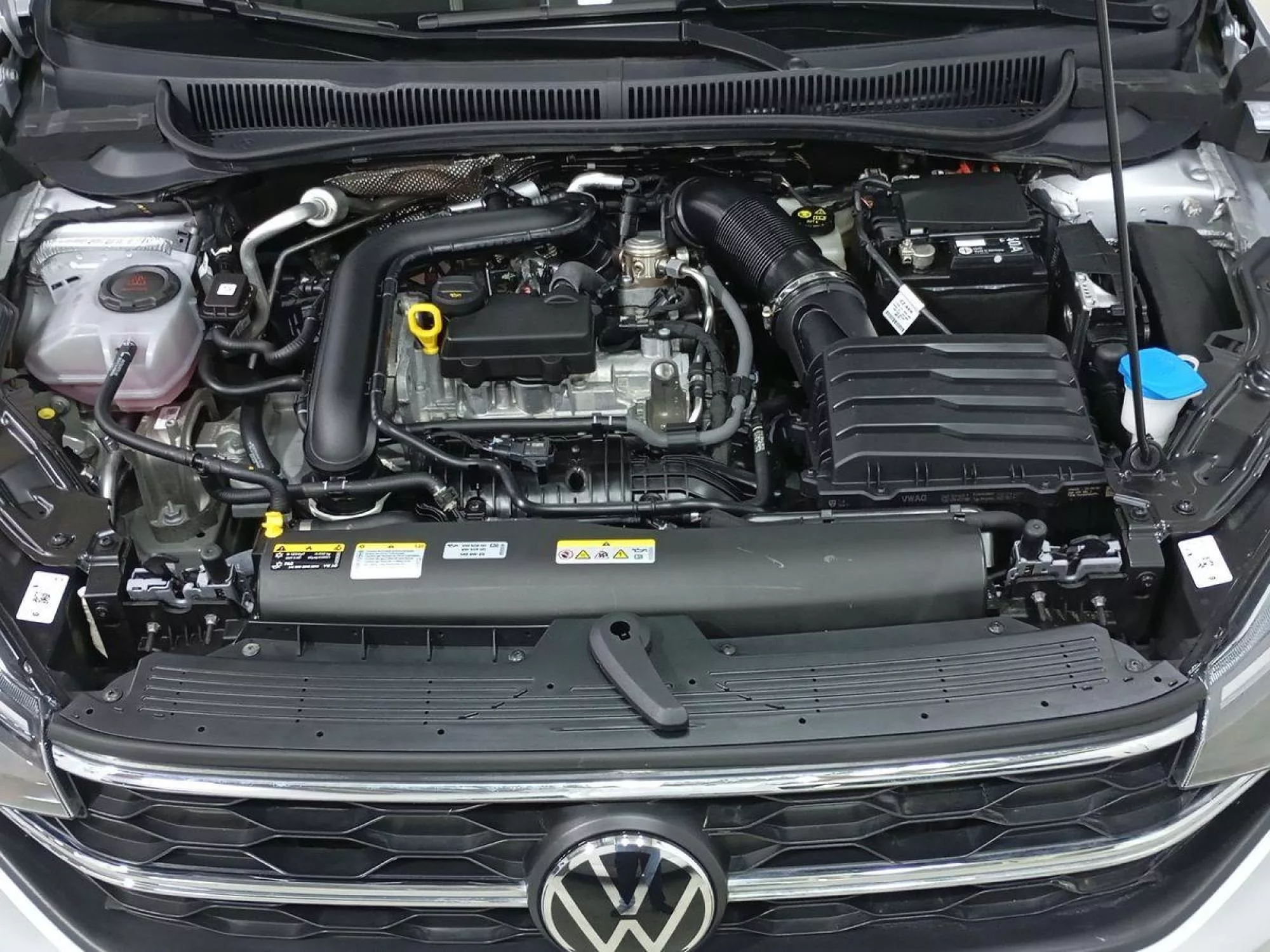 VOLKSWAGEN TAIGO Gasolina 2025 segunda-mano Jaén