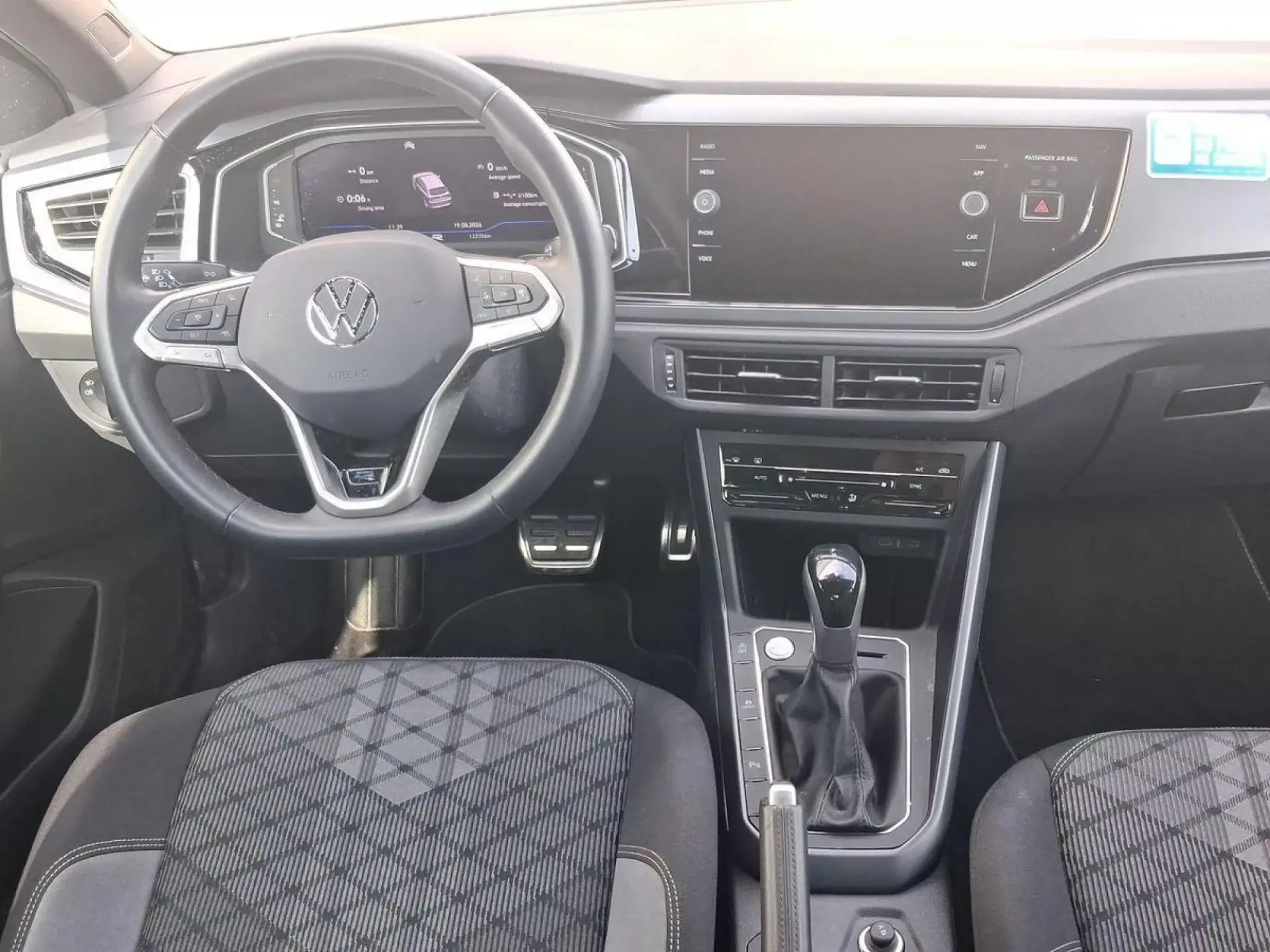 VOLKSWAGEN TAIGO Gasolina 2025 segunda-mano Jaén