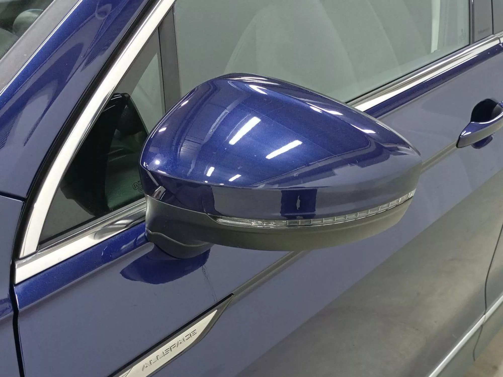 VOLKSWAGEN TIGUAN ALLSPACE Diesel 2024 segunda-mano Jaén
