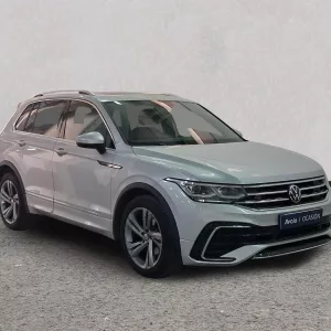 VOLKSWAGEN TIGUAN Diesel 2023 segunda-mano Jaén