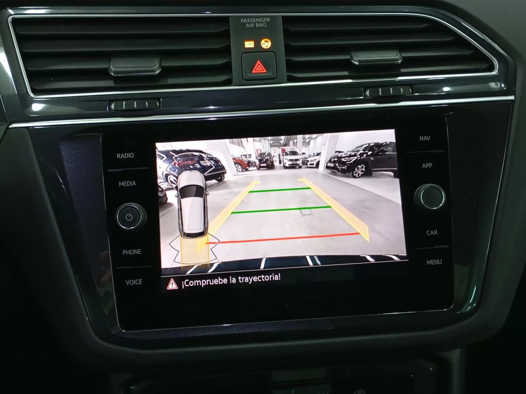 VOLKSWAGEN TIGUAN Gasolina 2023 segunda-mano Jaén