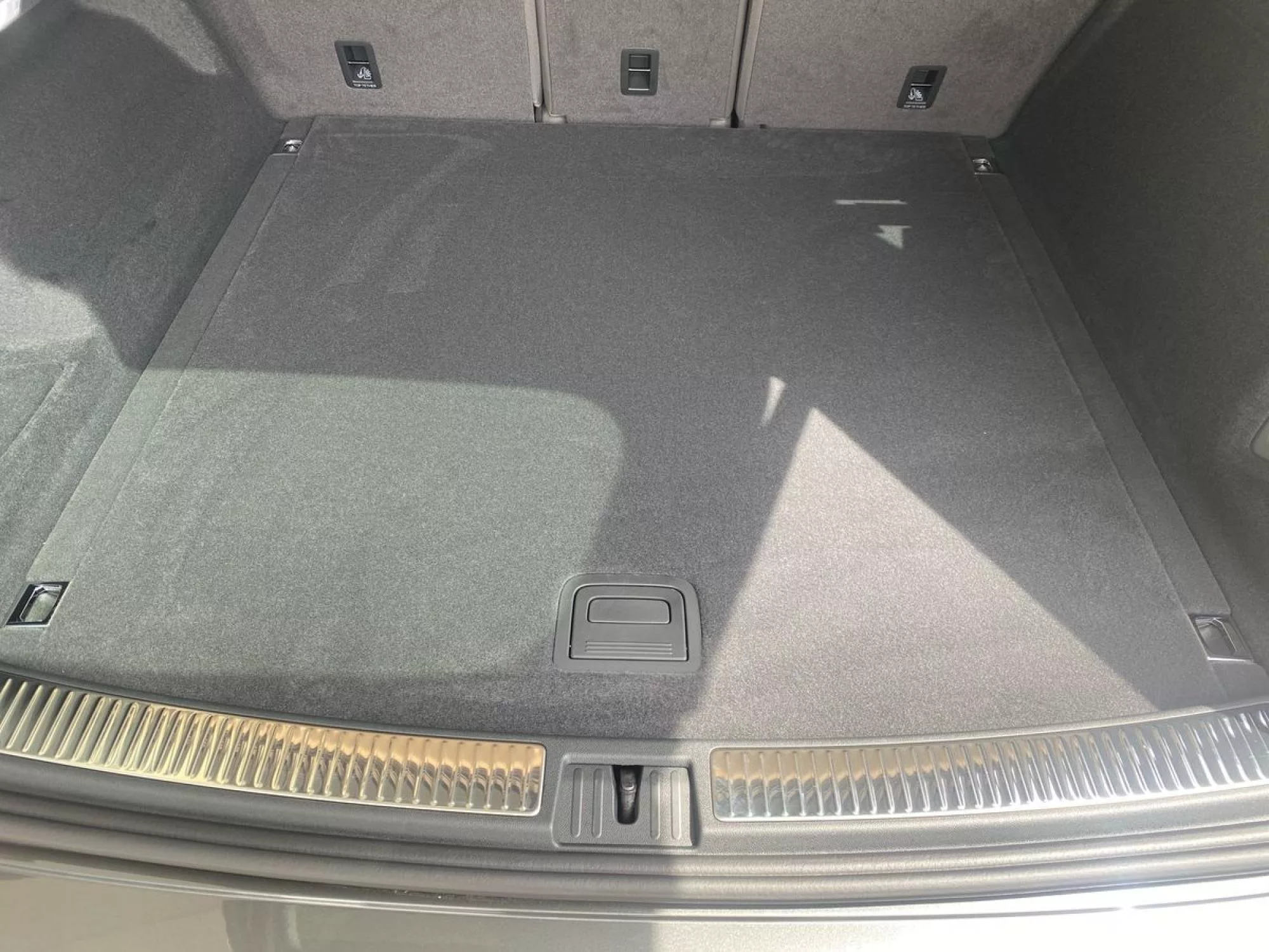 VOLKSWAGEN TOUAREG Diesel 2026 km 0 Jaén