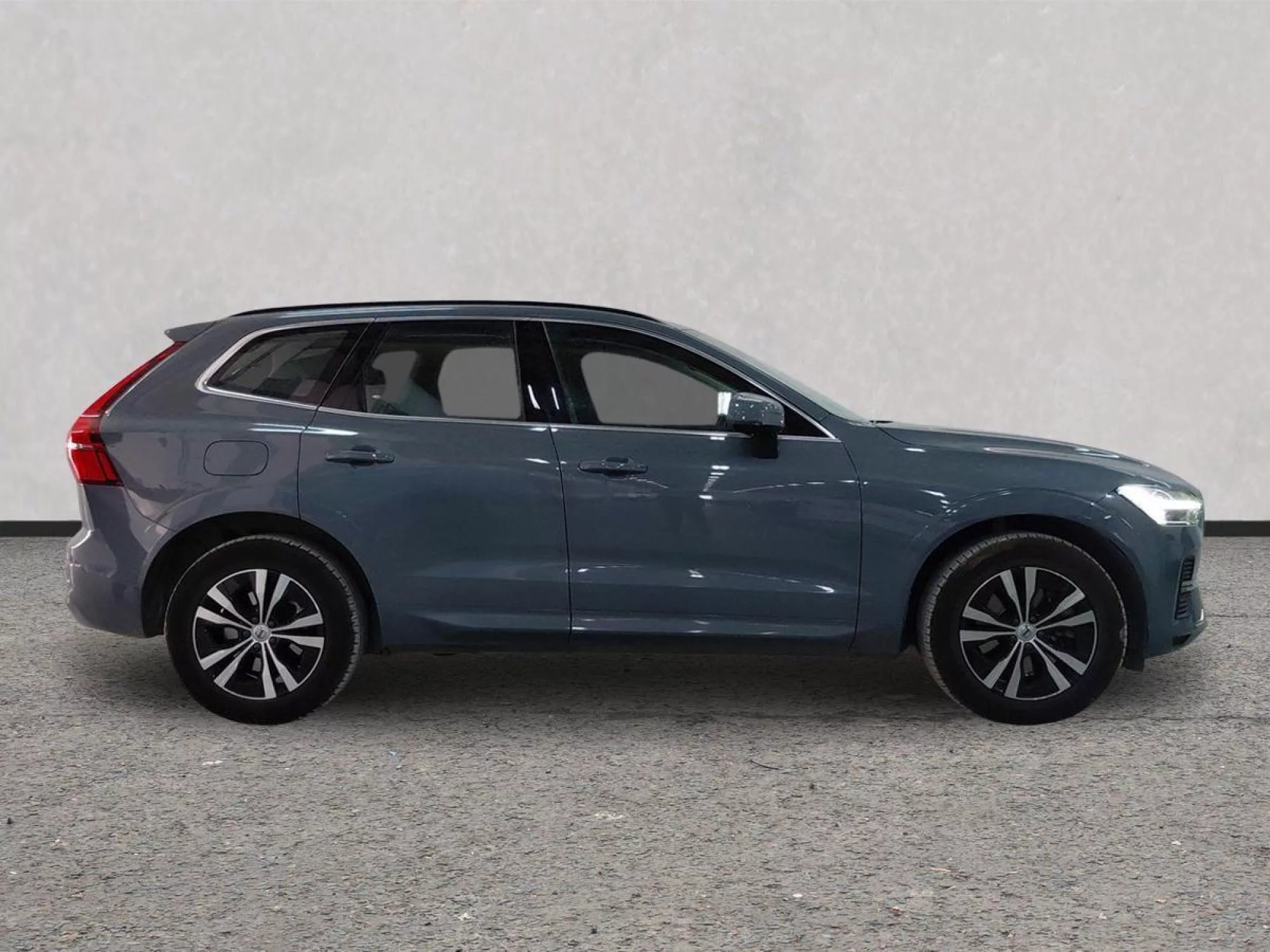 VOLVO XC60 Hibrido 2021 segunda-mano Jaén