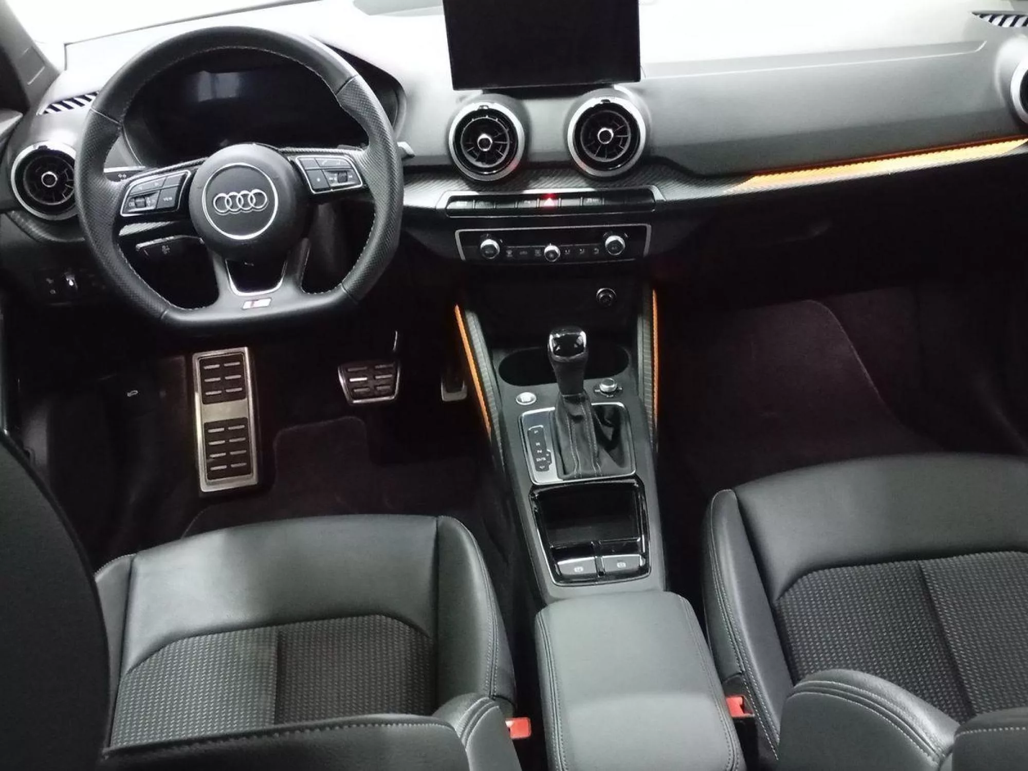 AUDI Q2 Diesel 2025 segunda-mano Jaén