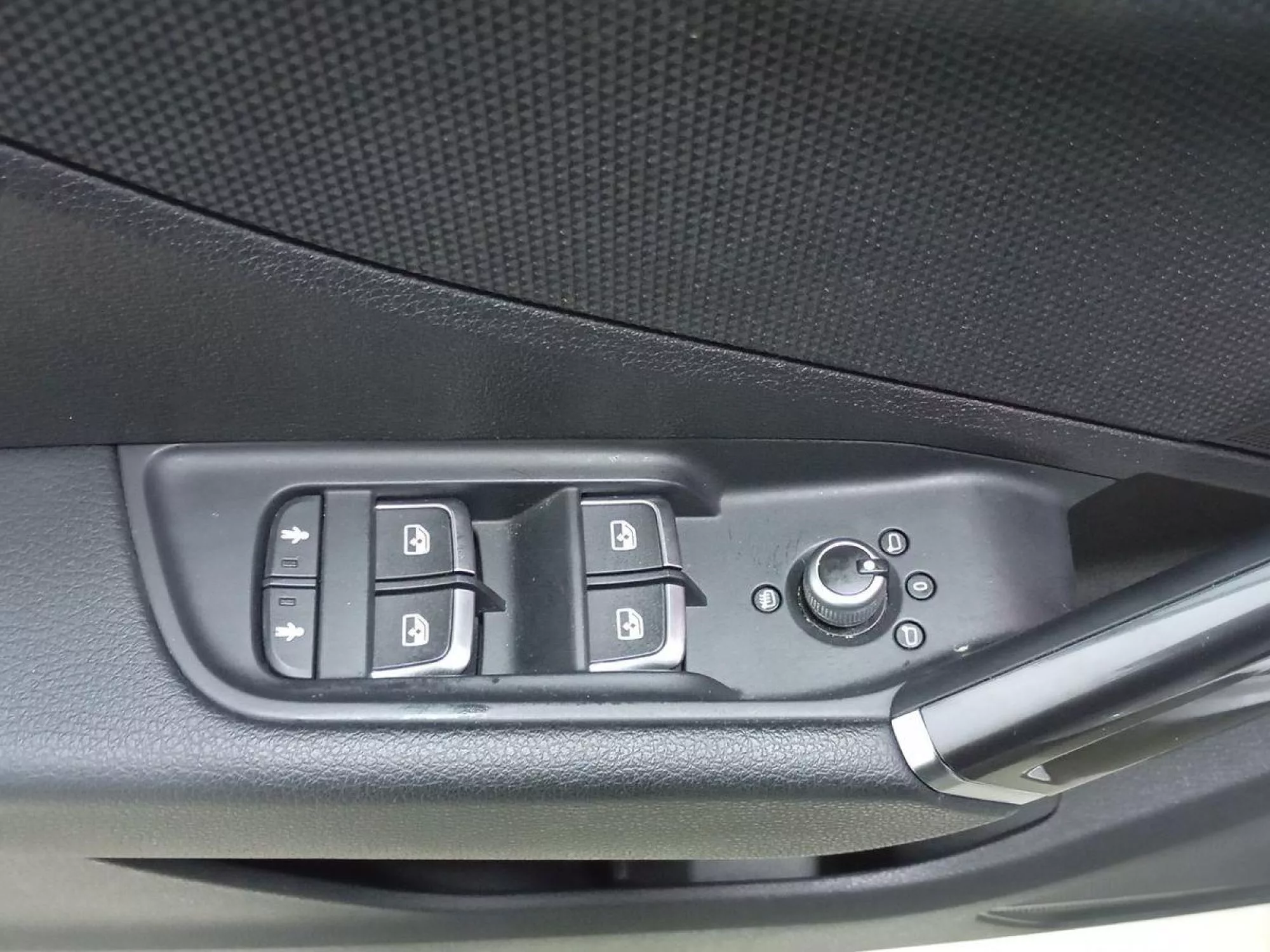 AUDI Q2 Diesel 2025 segunda-mano Jaén