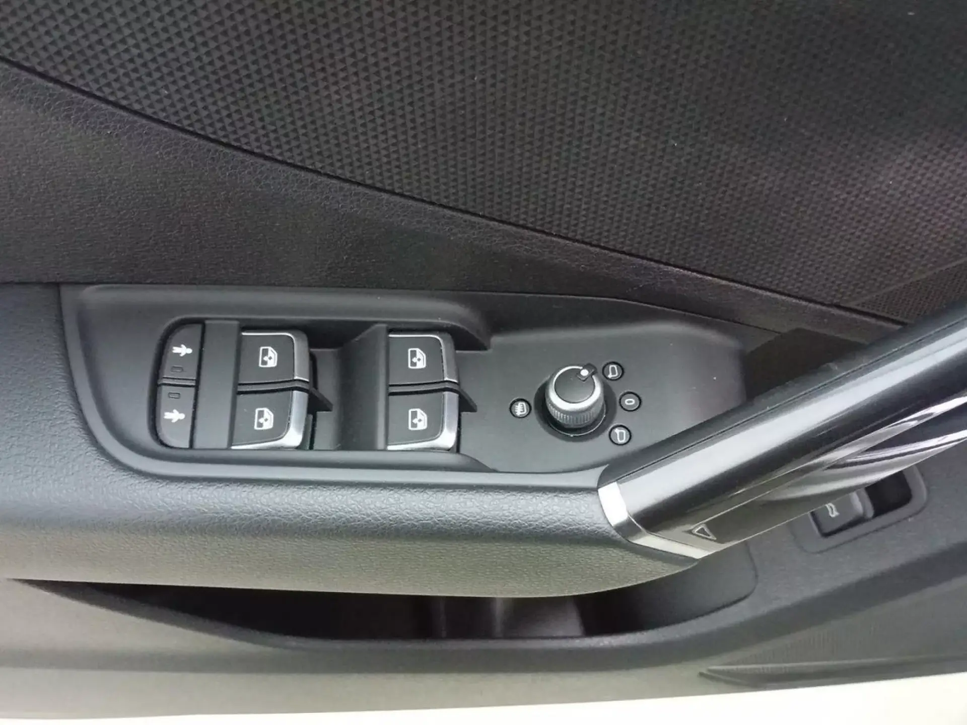 AUDI Q2 Diesel 2025 segunda-mano Jaén