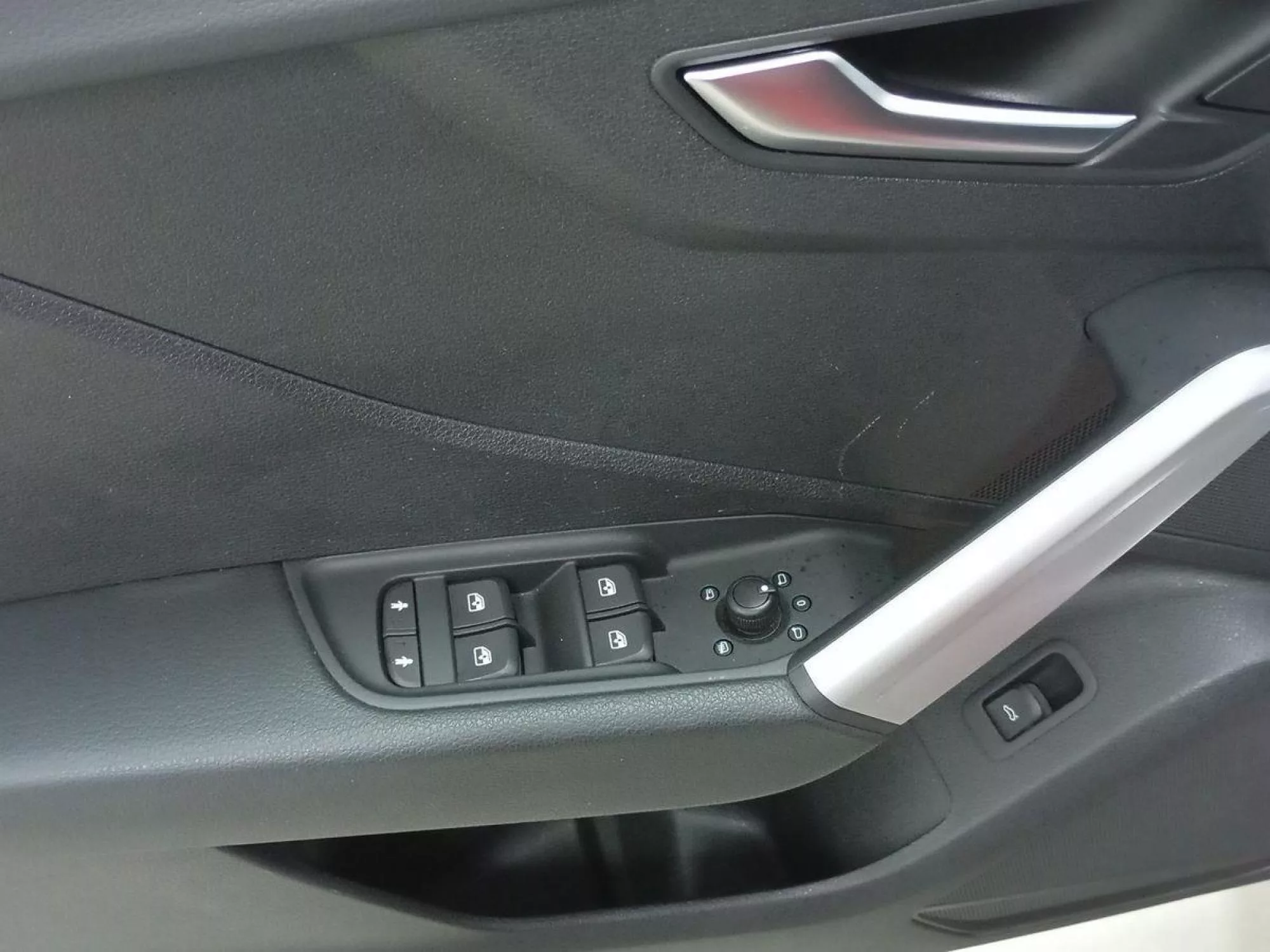 AUDI Q2 Diesel 2025 segunda-mano Jaén