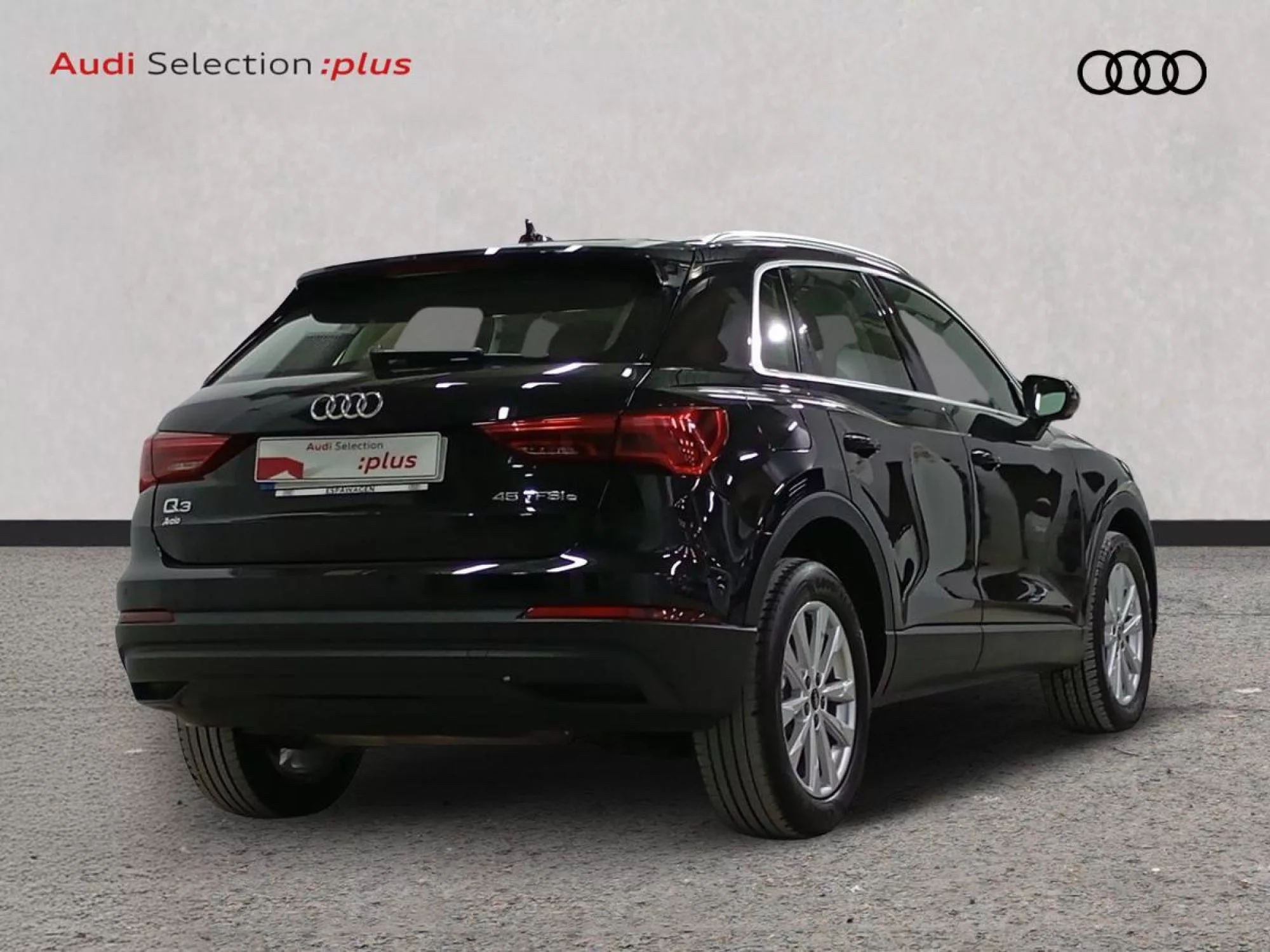 AUDI Q3 Hibrido enchufable 2024 segunda-mano Jaén