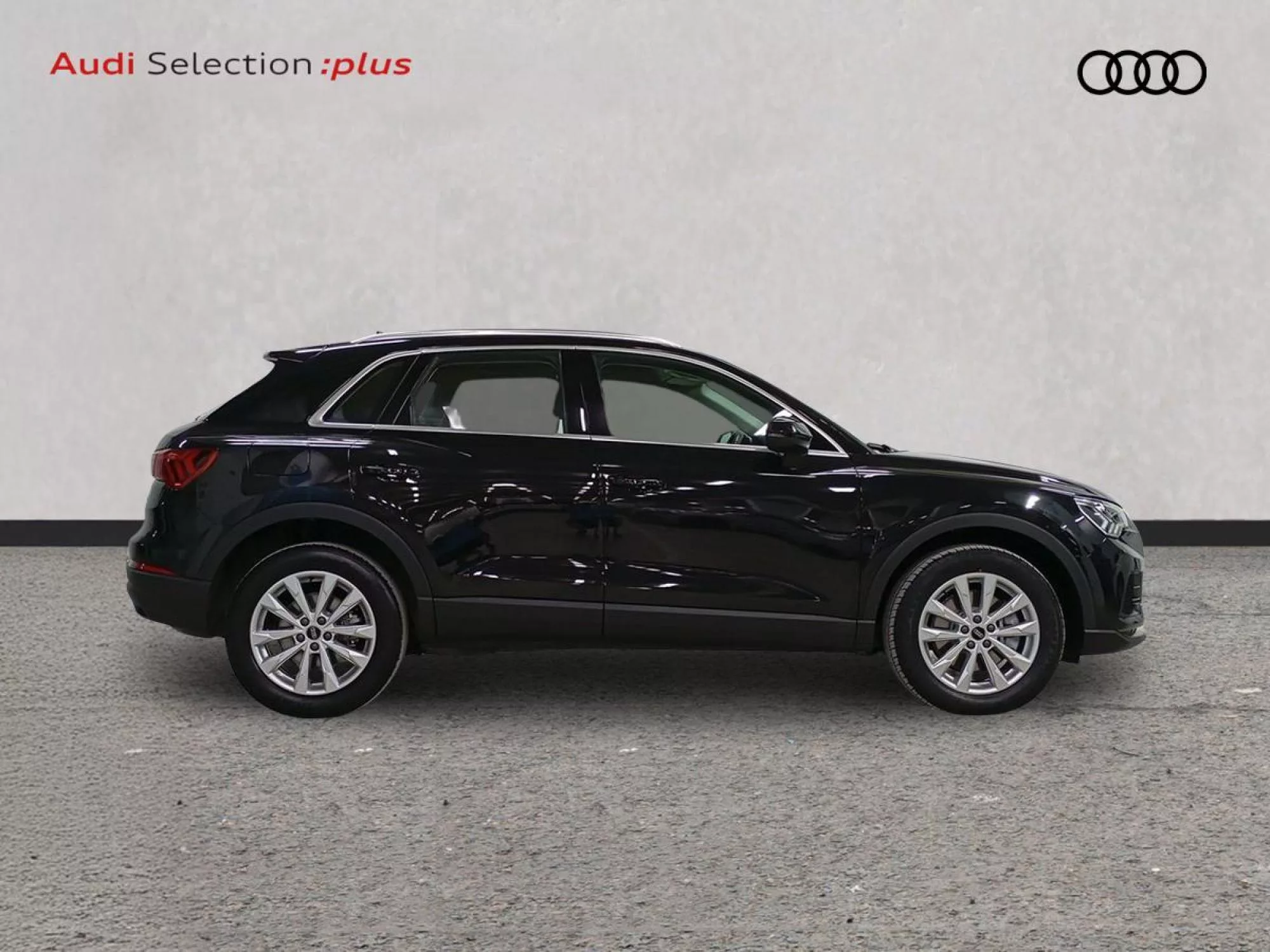 AUDI Q3 Hibrido enchufable 2024 segunda-mano Jaén