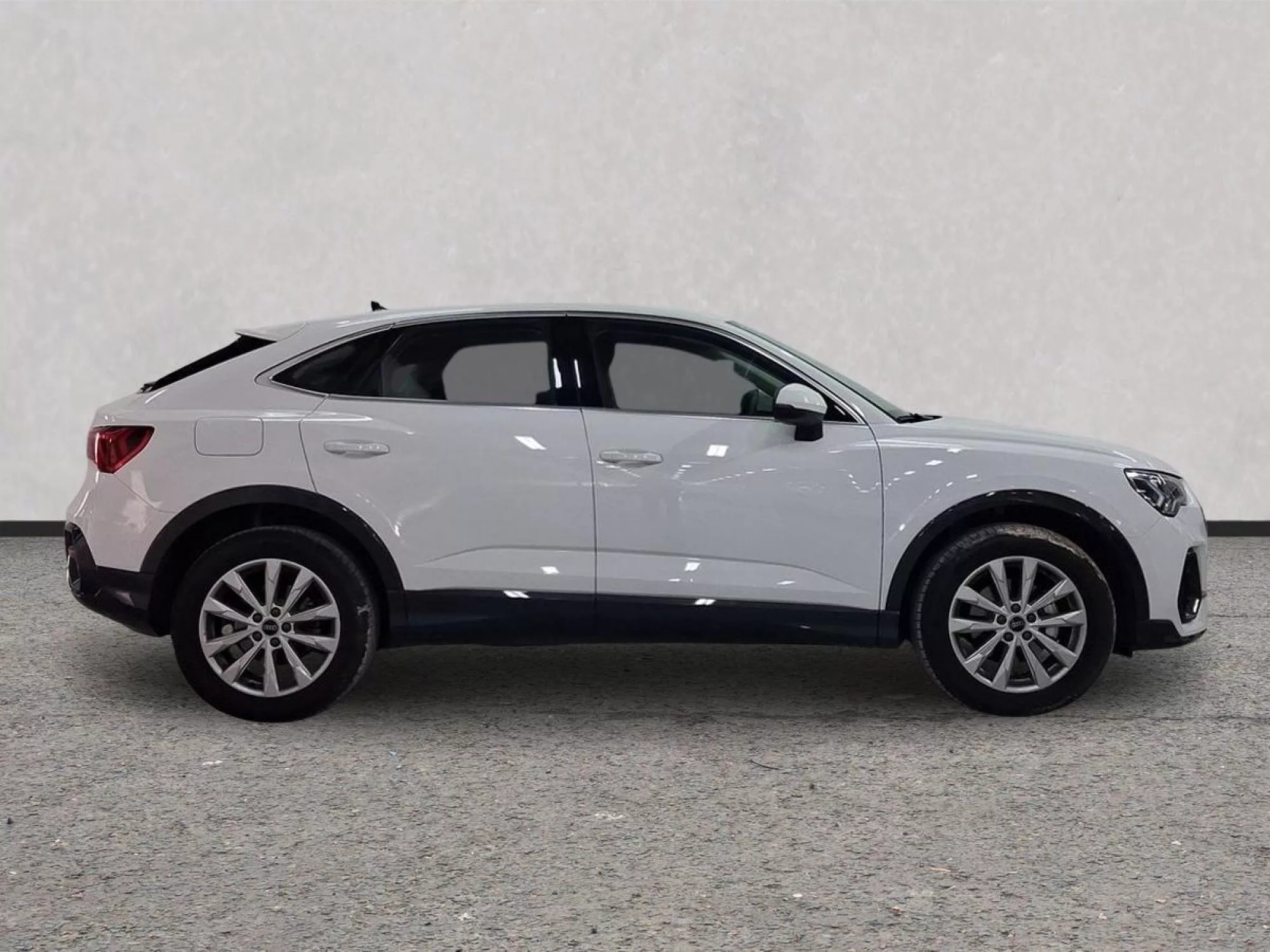 AUDI Q3 Sportback Gasolina 2022 segunda-mano Jaén