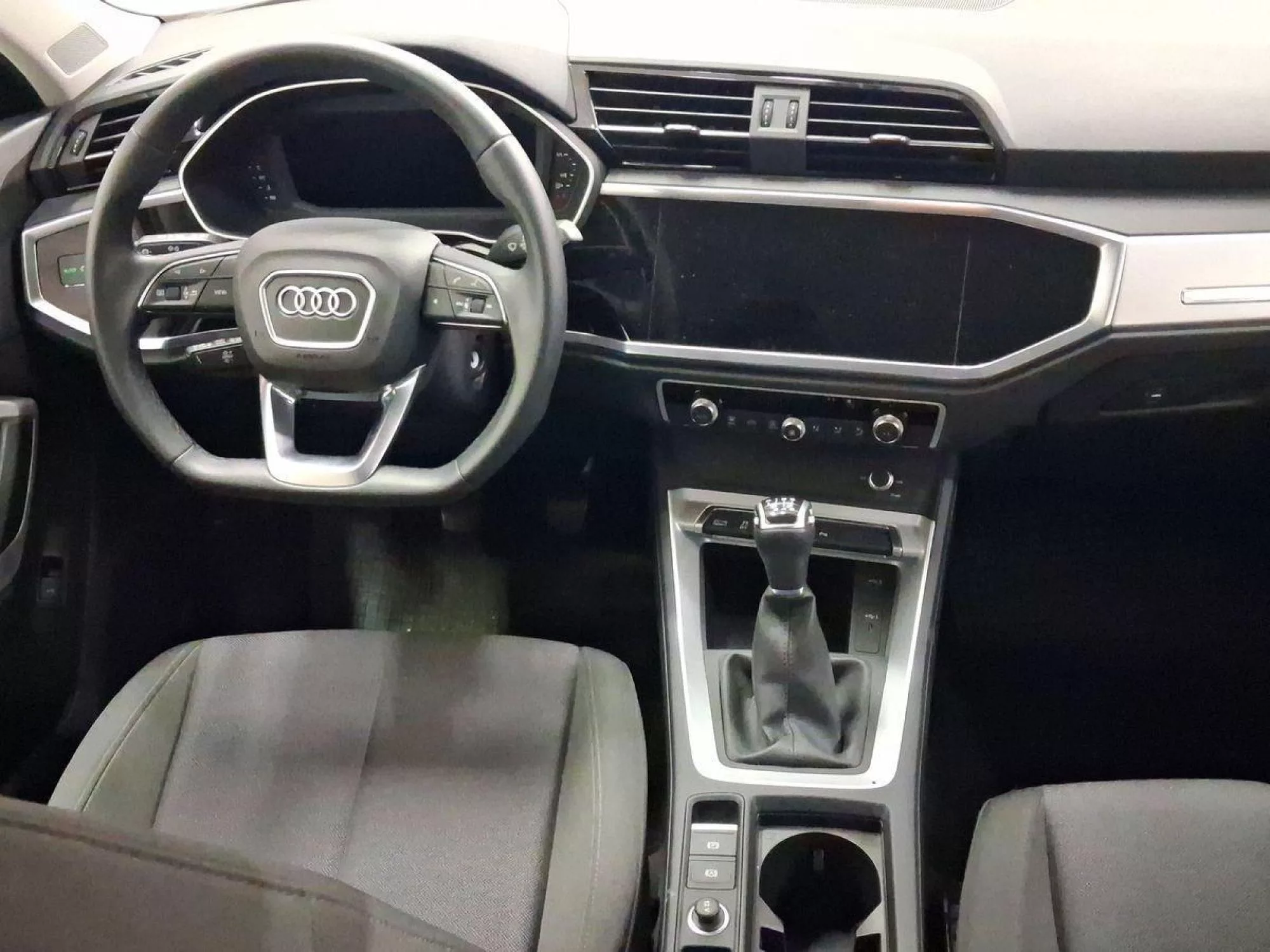 AUDI Q3 Sportback Gasolina 2022 segunda-mano Jaén