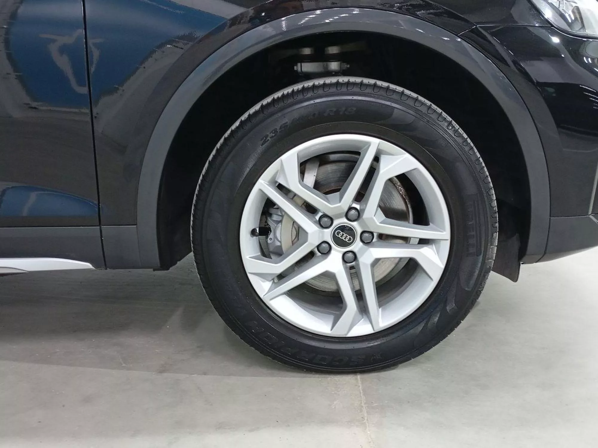 AUDI Q5 Hibrido 2024 segunda-mano Jaén