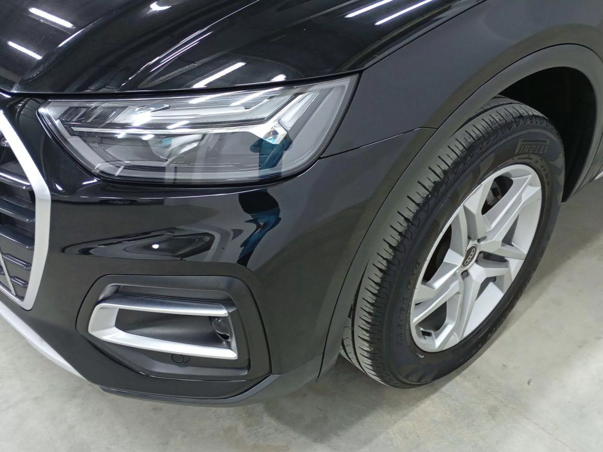AUDI Q5 Hibrido 2024 segunda-mano Jaén