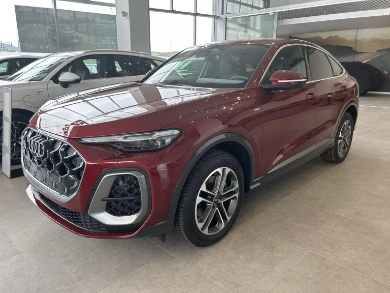 AUDI Q5 Sportback Diesel nuevo entrega inmediata Jaén
