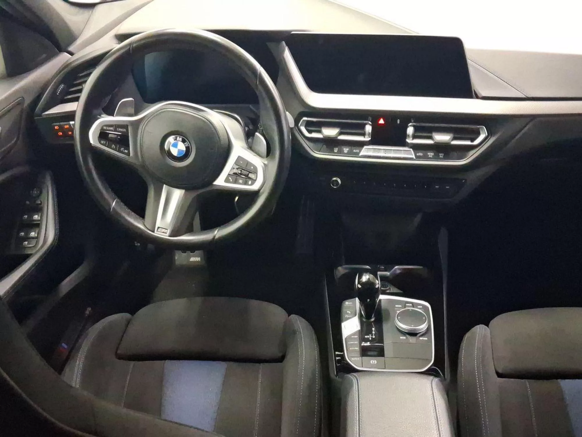 BMW SERIE 1 Diesel 2021 segunda-mano Jaén