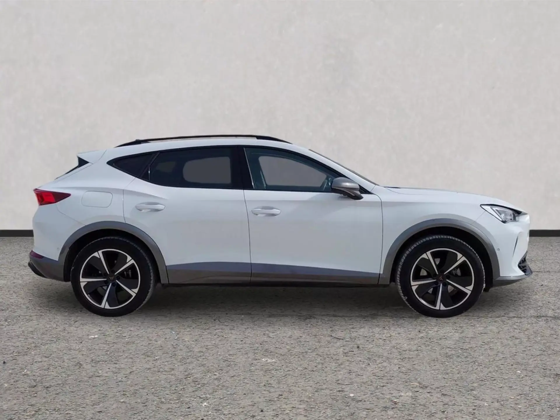 CUPRA Formentor Hibrido enchufable 2024 segunda-mano Jaén