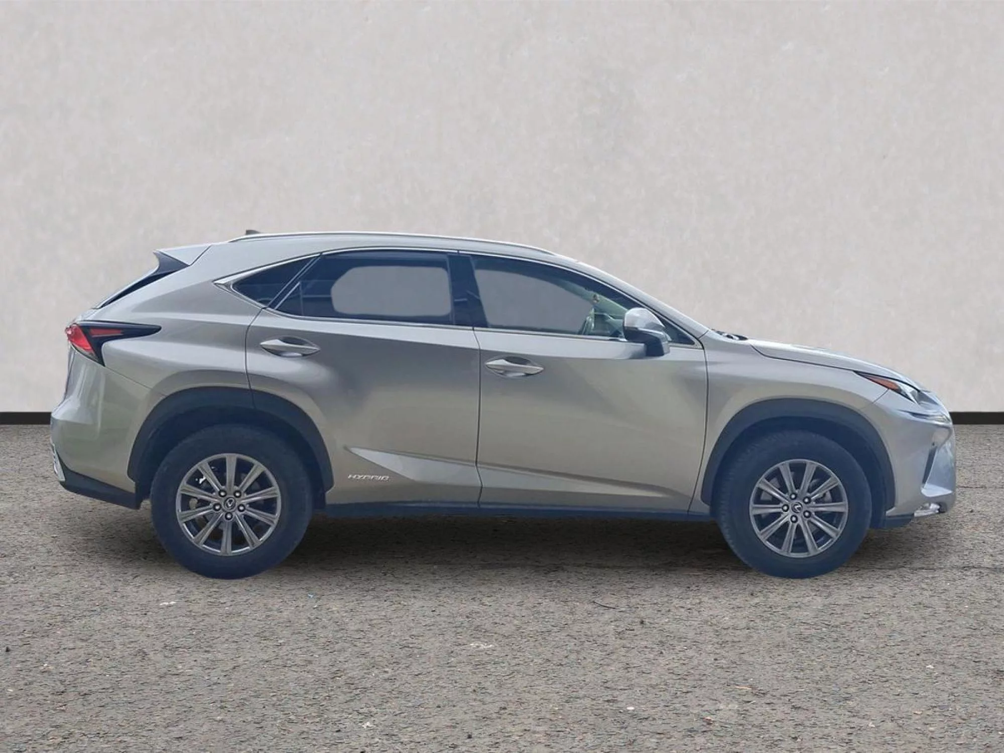 LEXUS NX300H Hibrido 2018 segunda-mano Jaén
