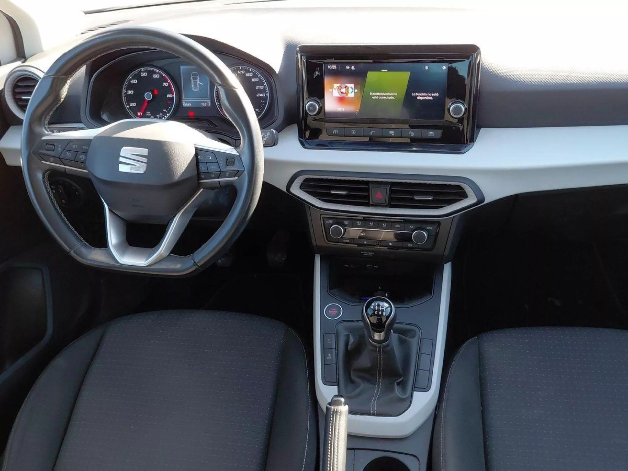 SEAT ARONA Gasolina 2022 segunda-mano Jaén