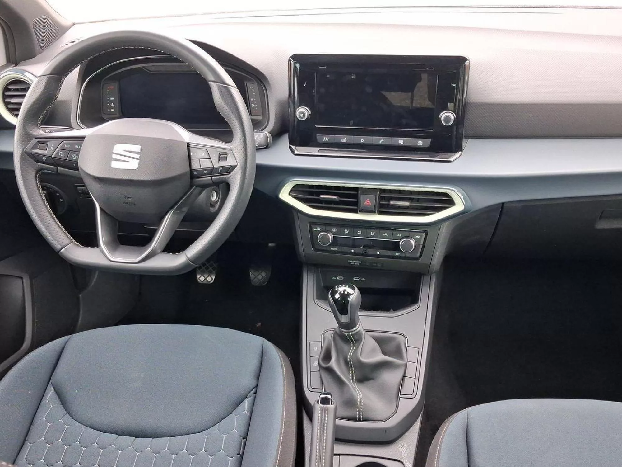 SEAT ARONA Gasolina 2026 segunda-mano Jaén