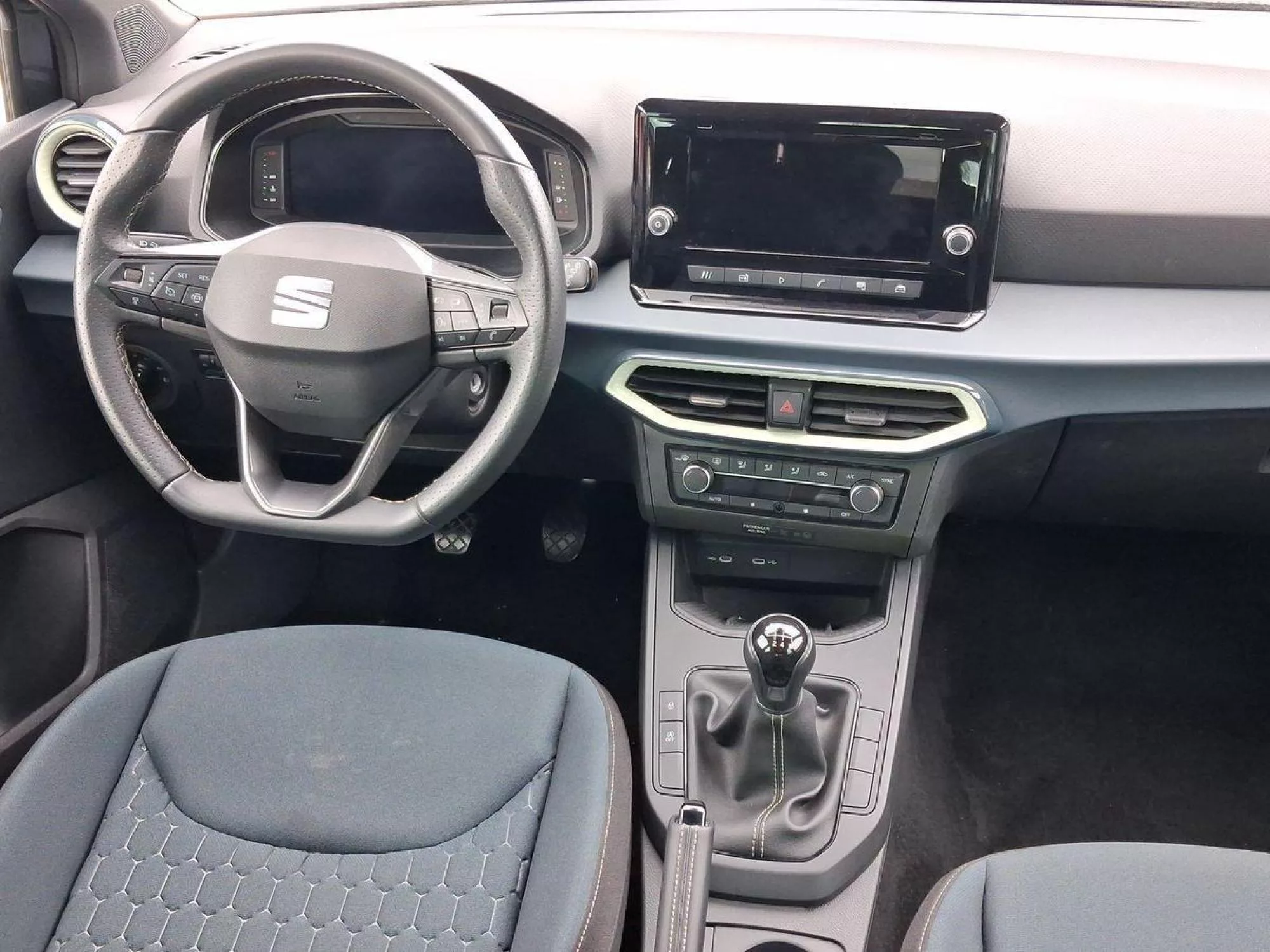 SEAT ARONA Gasolina 2026 segunda-mano Jaén