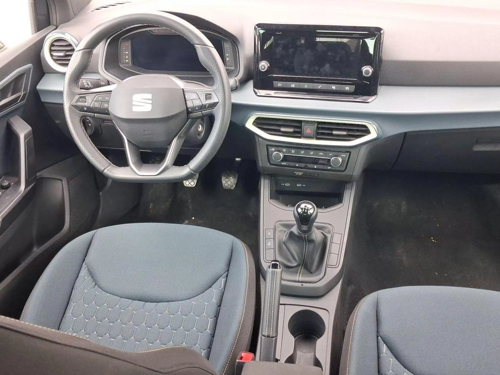 SEAT ARONA Gasolina 2026 segunda-mano Jaén