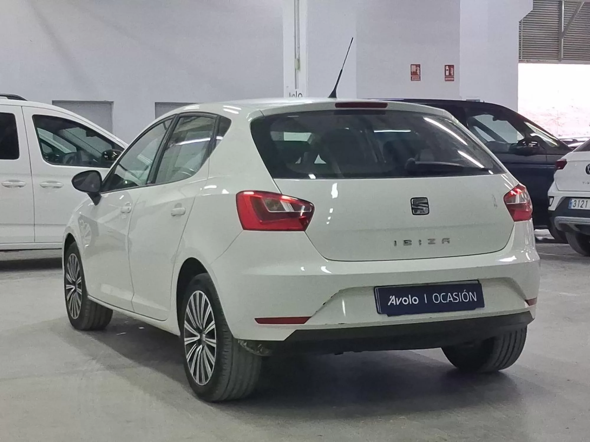 SEAT IBIZA Gasolina 2015 segunda-mano Jaén