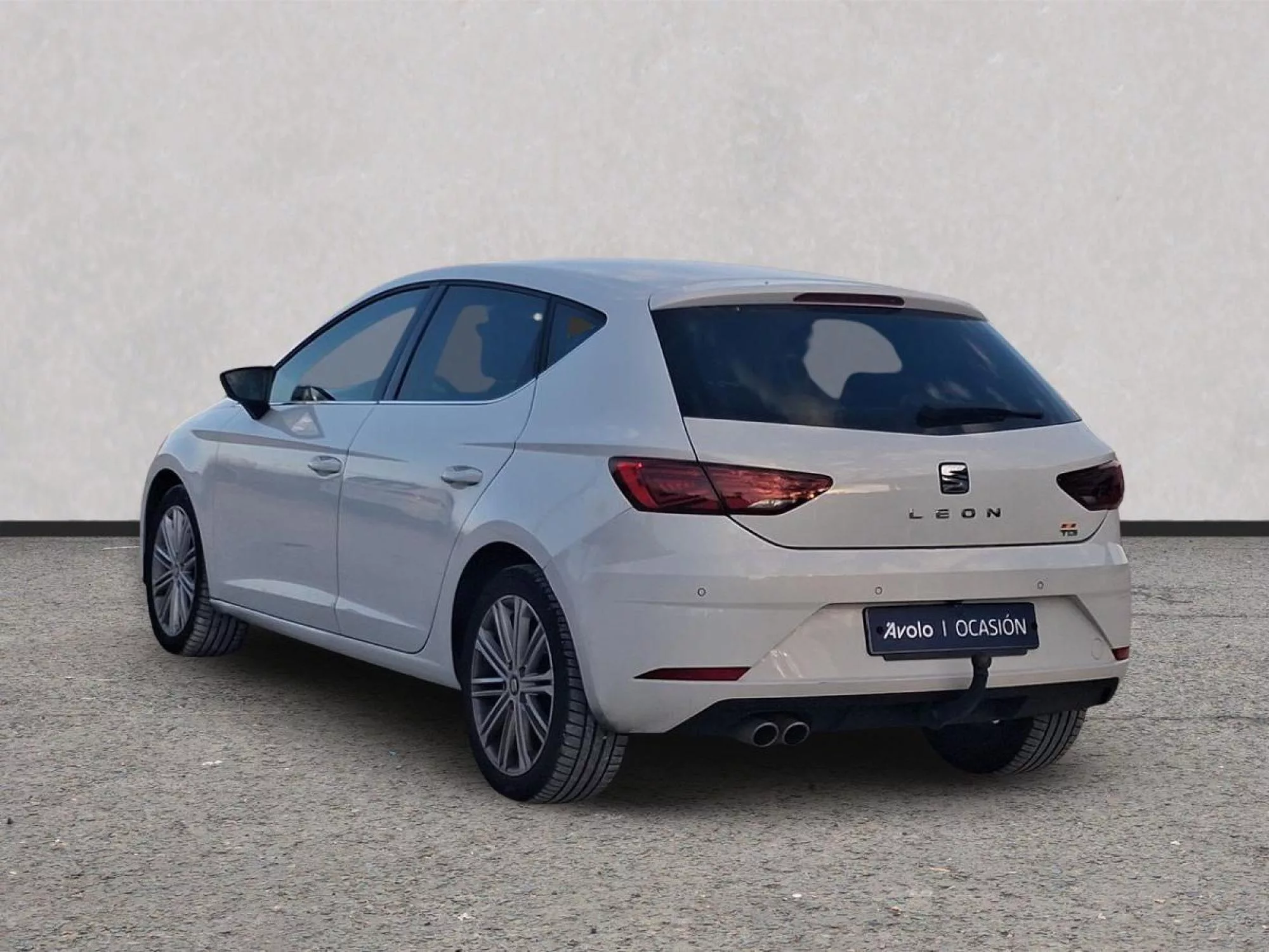 SEAT LEON Diesel 2017 segunda-mano Jaén
