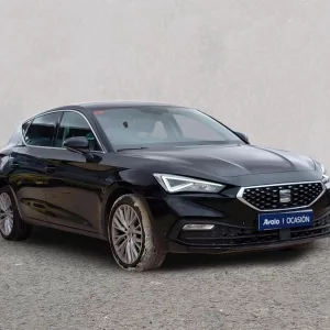 SEAT LEON Gasolina 2021 segunda-mano Jaén