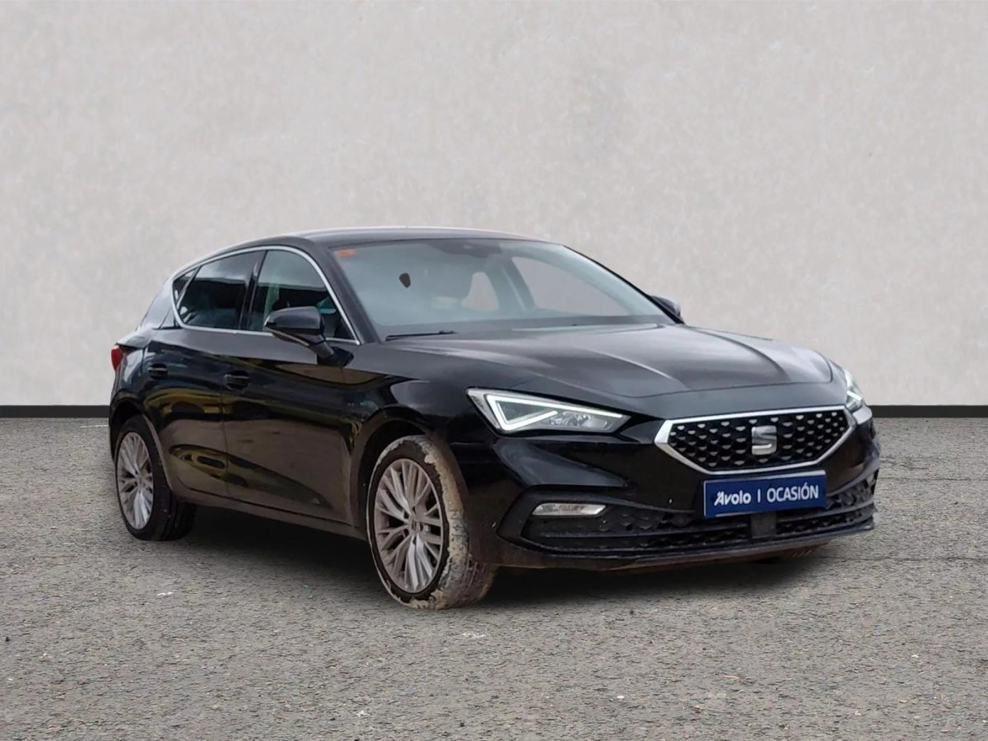 SEAT LEON Gasolina 2021 segunda-mano Jaén