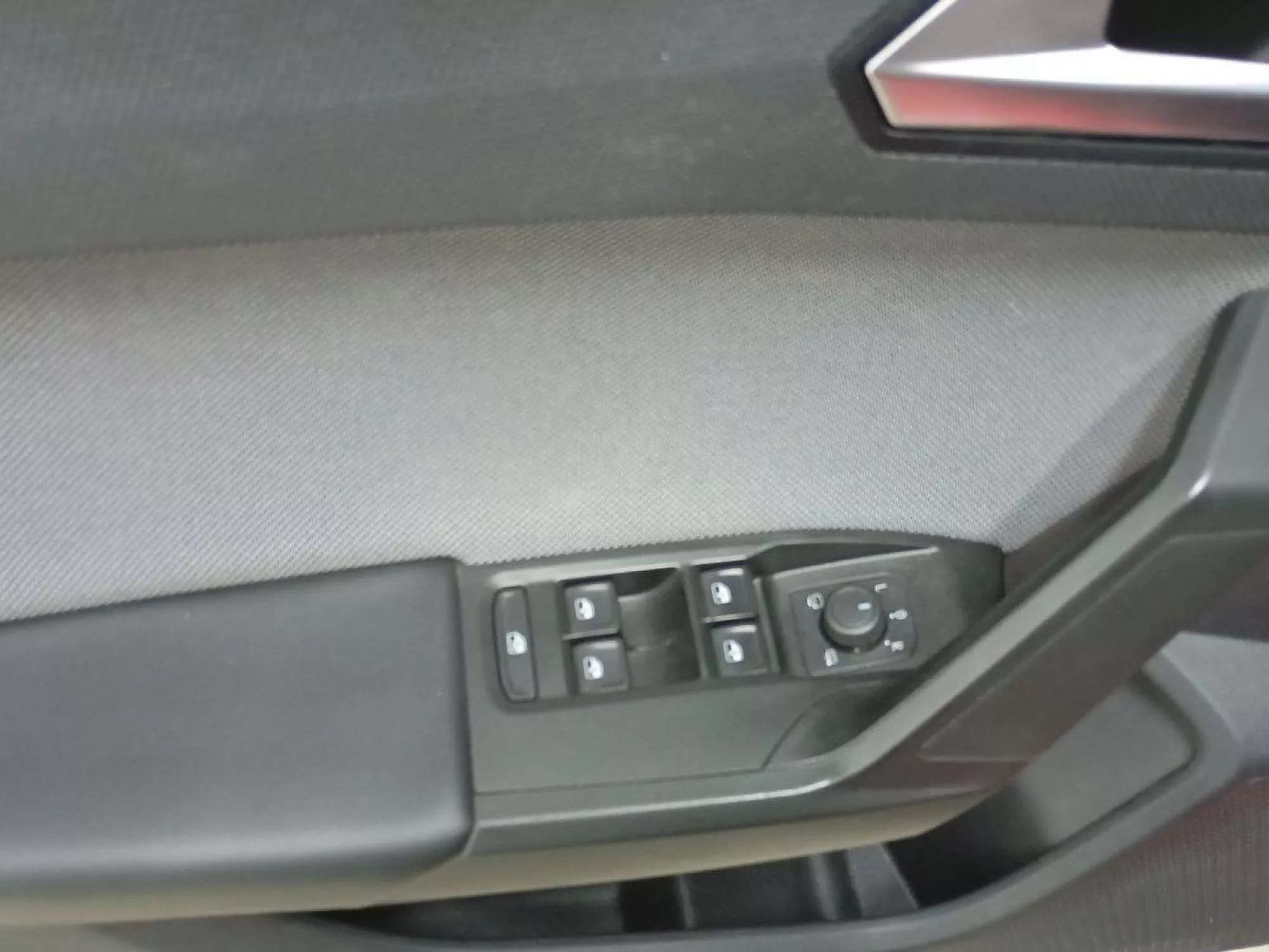 SEAT LEON Gasolina 2022 segunda-mano Granada