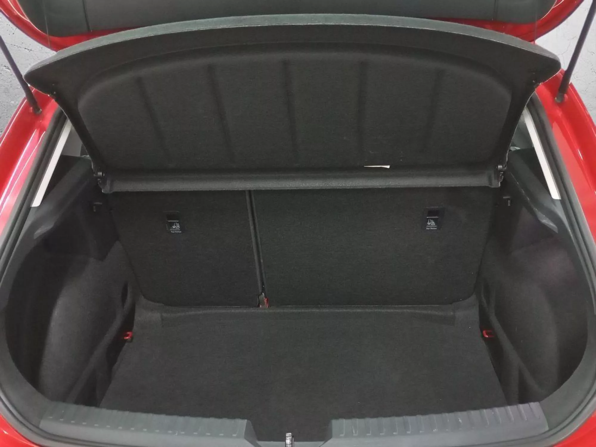 SEAT LEON Gasolina 2022 segunda-mano Granada