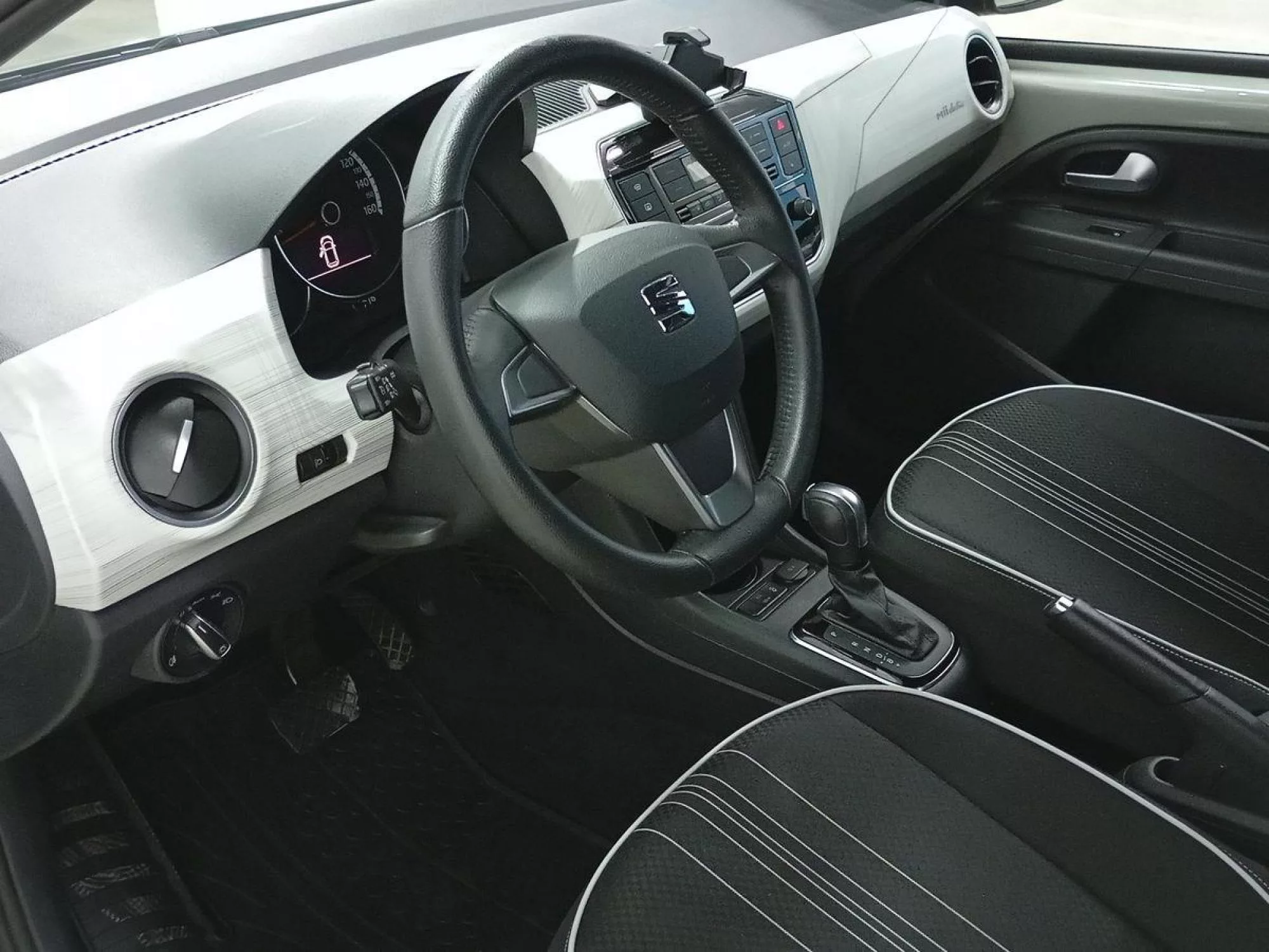 SEAT MII Electrico 2021 segunda-mano Jaén