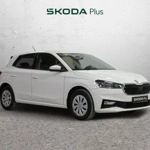 SKODA FABIA Gasolina 2024 segunda-mano Jaén