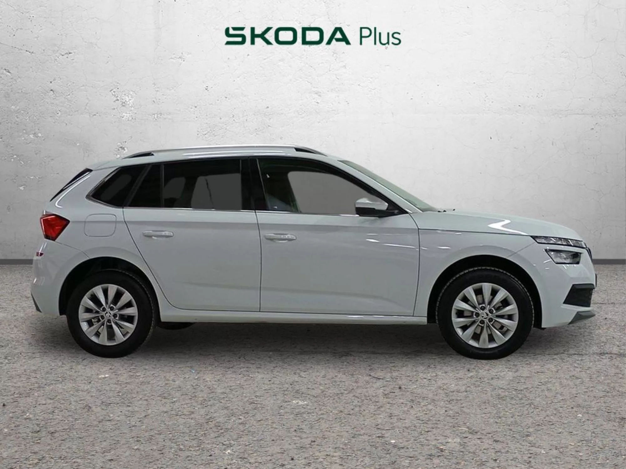 SKODA KAMIQ Gasolina 2022 segunda-mano Jaén