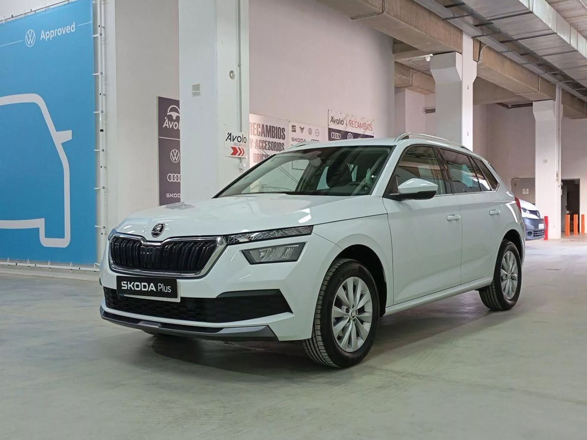 SKODA KAMIQ Gasolina 2022 segunda-mano Jaén