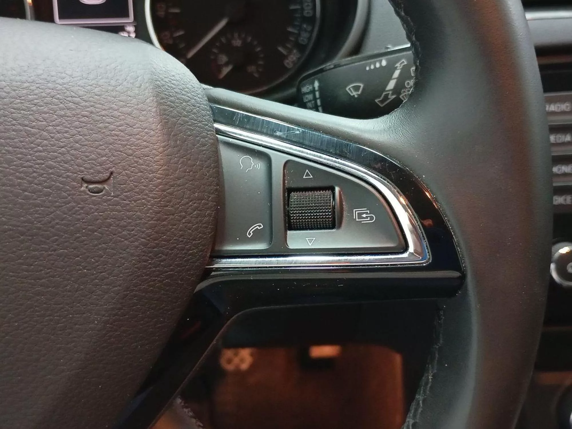 SKODA OCTAVIA Gasolina 2014 segunda-mano Jaén